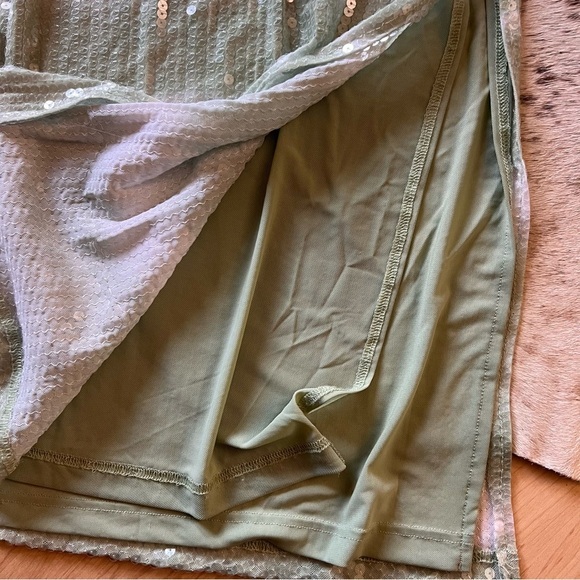 CAROLINE CONSTAS NWT Mint Green Ombre Sequin V-Neck Sleeveless Midi Dress Size M - Picture 9 of 12